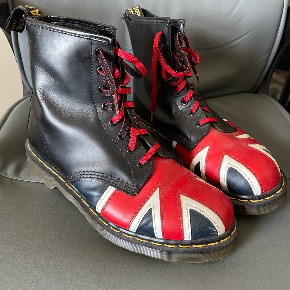 Dr. Martens 1460 Men’s Blacklick Leather British Flag Boots, Made in England